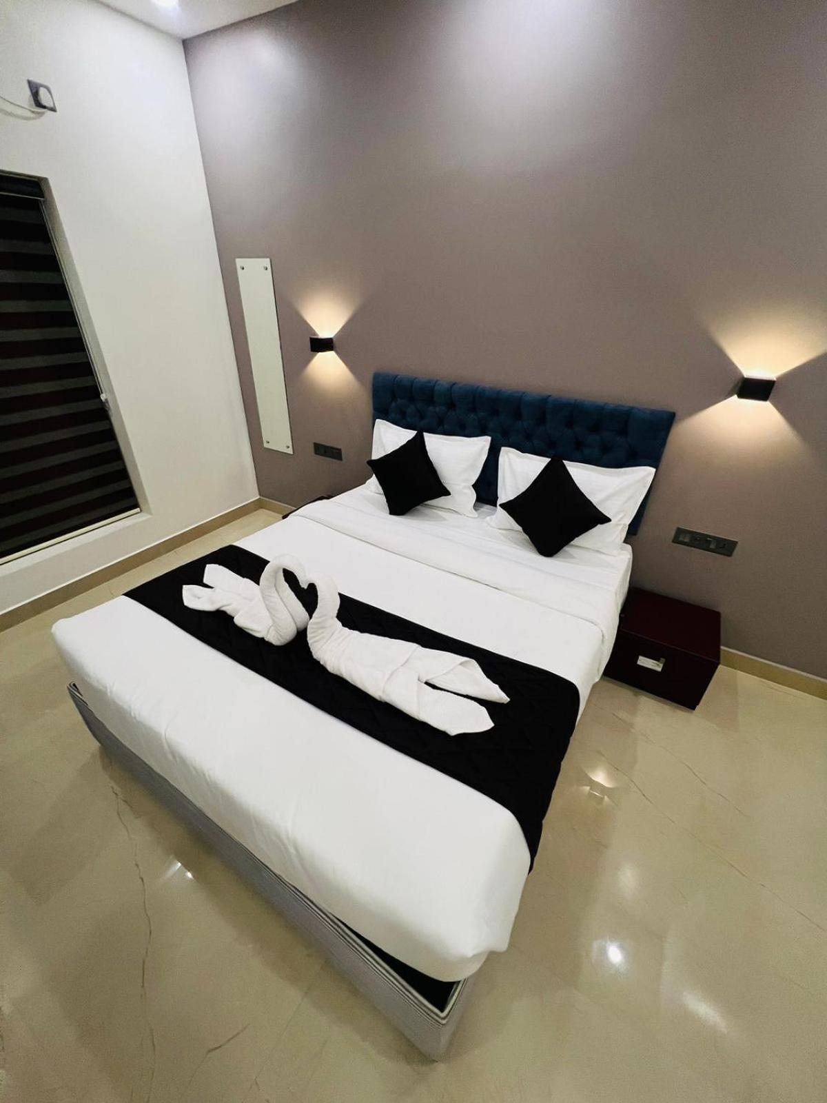 The Lotaz Hotel Kochi 외부 사진